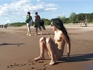 A una puta joven le  ...