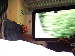 Estrella porno se va ...
