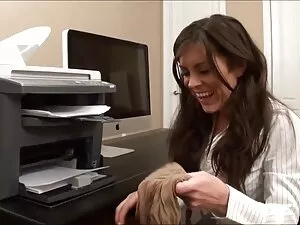 La chica se dejó lle ...
