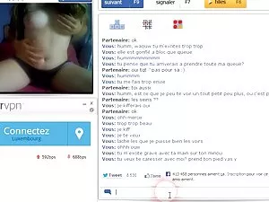 Chica tetona partici ...